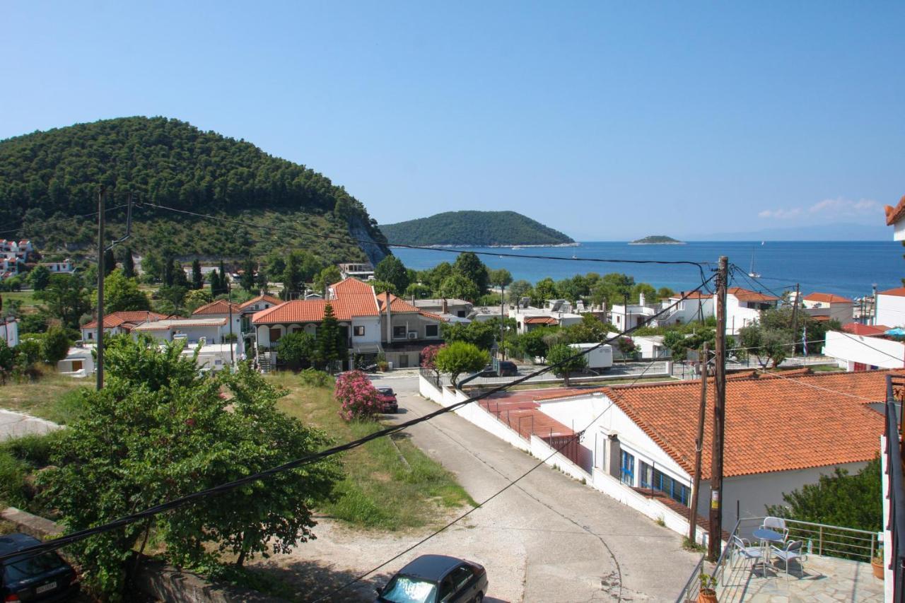 Aris Junior Studios Neo Klima Skopelos Extérieur photo