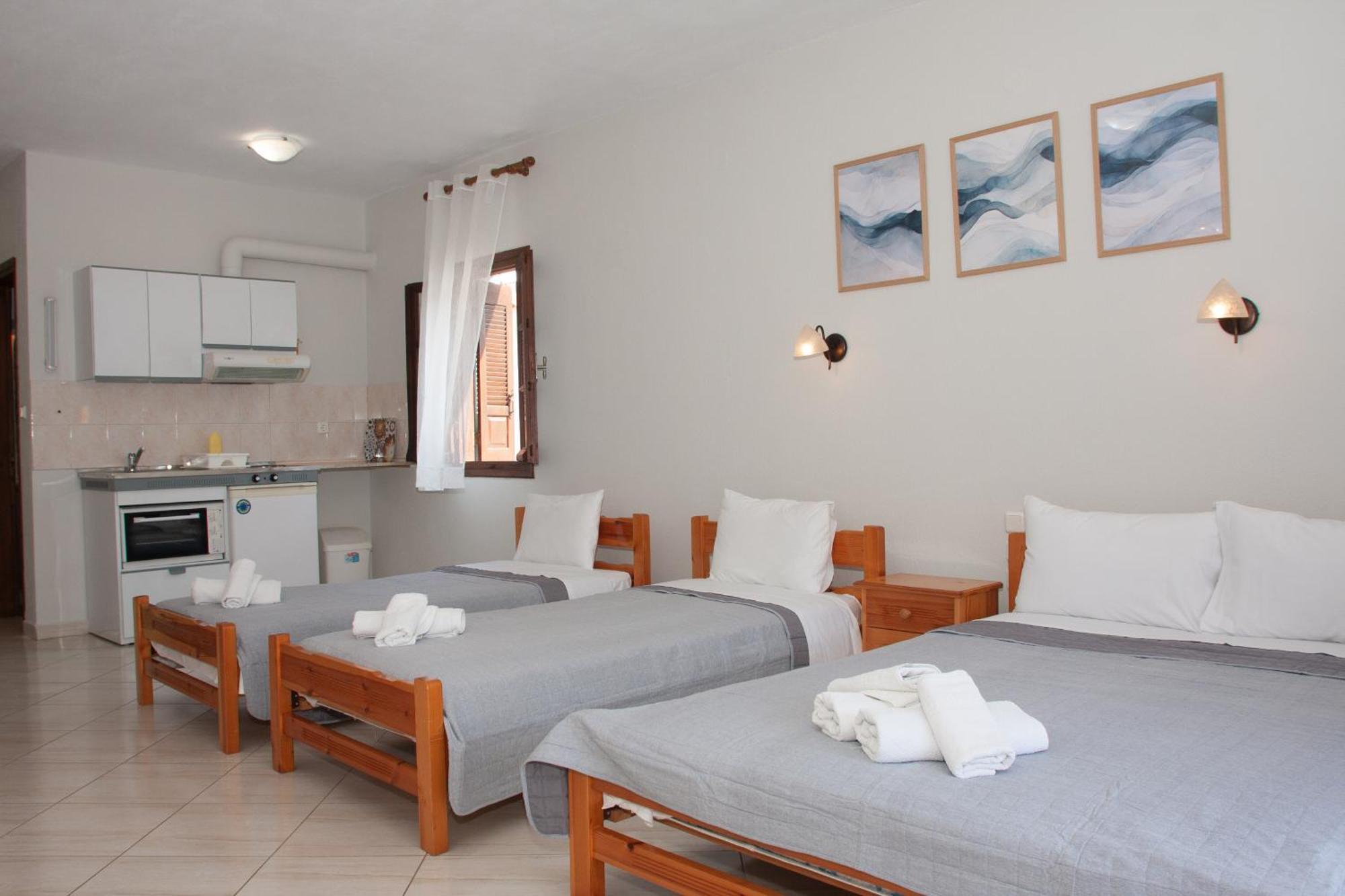 Aris Junior Studios Neo Klima Skopelos Extérieur photo