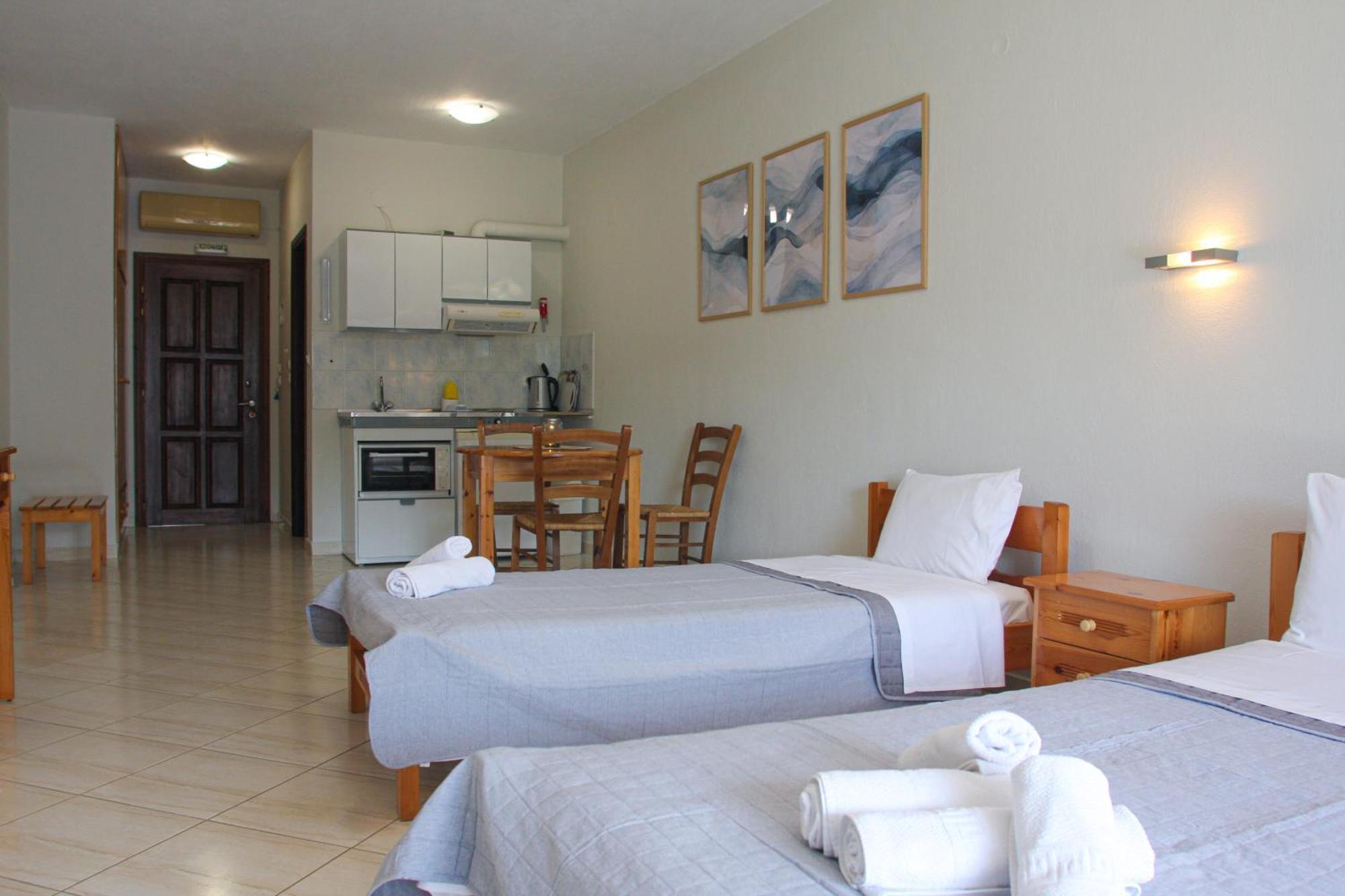 Aris Junior Studios Neo Klima Skopelos Extérieur photo